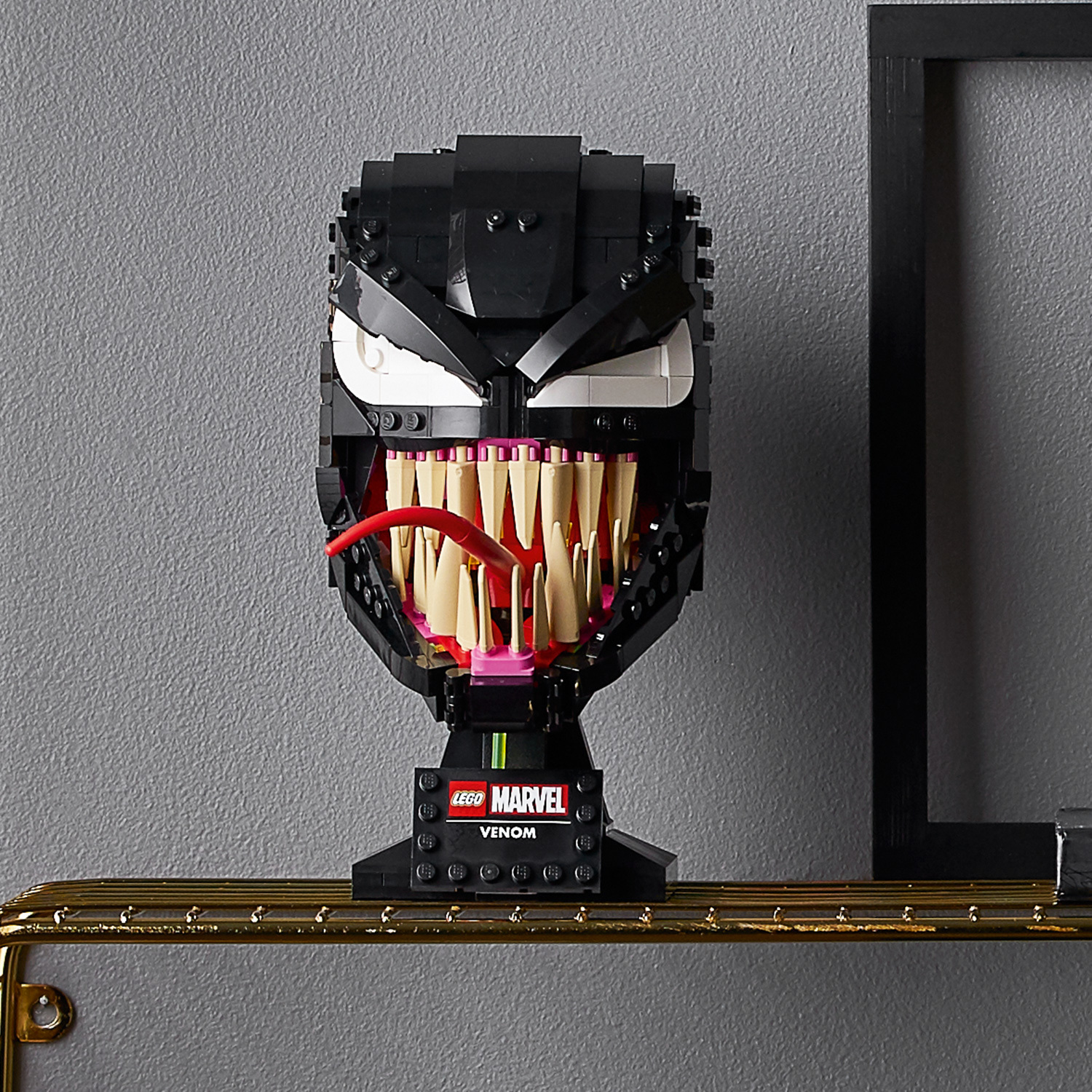 LEGO: Marvel Spiderman - Venom (76187) image