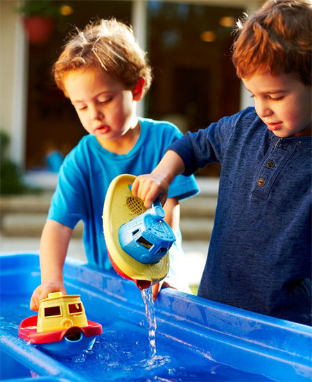 Green Toys Tugboat (Assorted) image