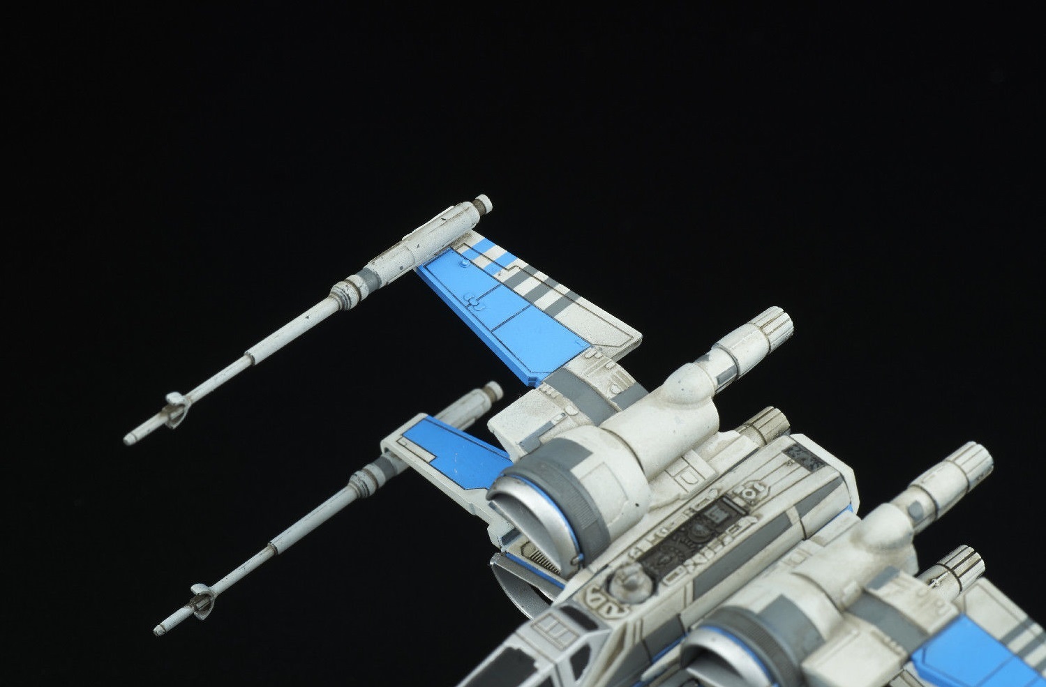 Star Wars: The Last Jedi - Resistance Vehicles Model Kit image