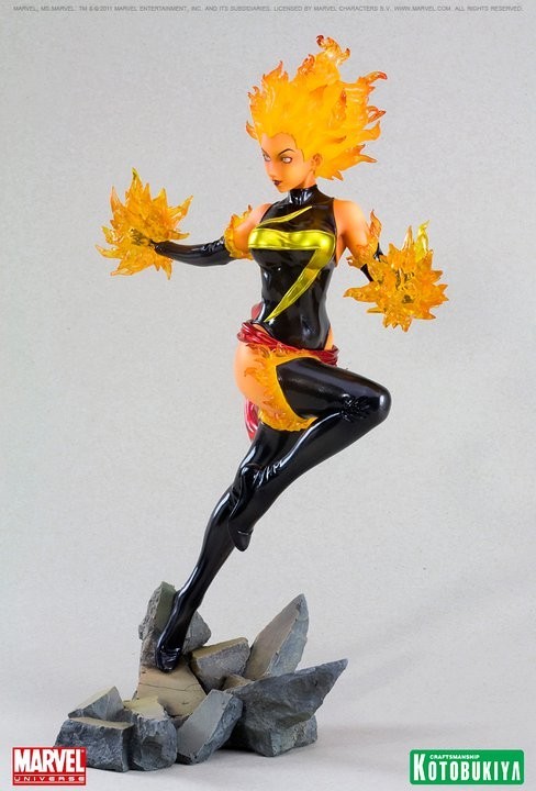 Ms. Marvel Bishoujo Binary Version 1:7 Figure (Comics Bishoujo series) image