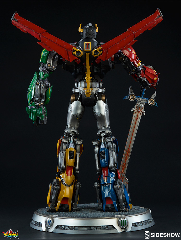 Voltron: Defender of the Universe - 27" Maquette Statue image