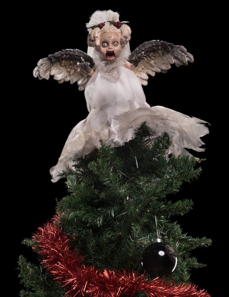 Krampus: Cherub Tree Topper - By Weta image