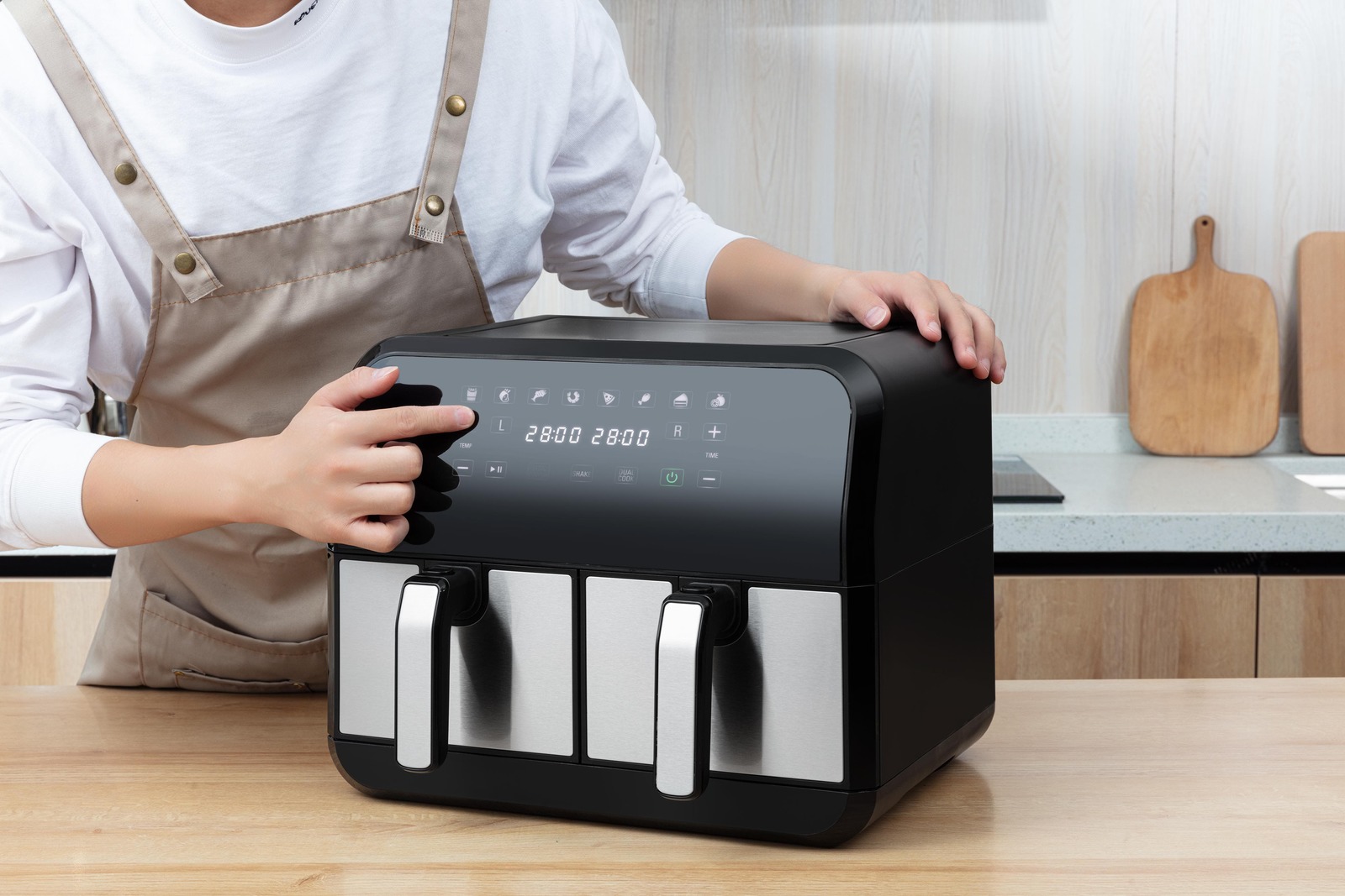 Buy Kogan 8L 1700W Dual Zone Air Fryer Oven at Mighty Ape NZ