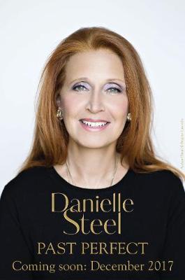 Past Perfect on Hardback by Danielle Steel