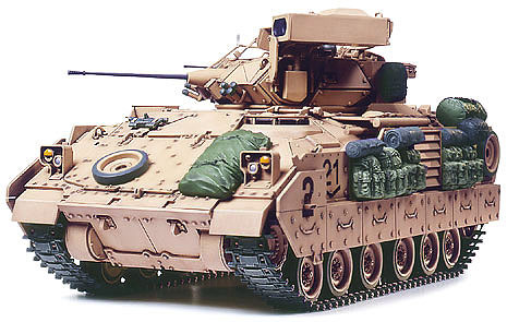 Tamiya Bradley Infantry Fighting Vehicle - Operation Desert Storm 1:35
