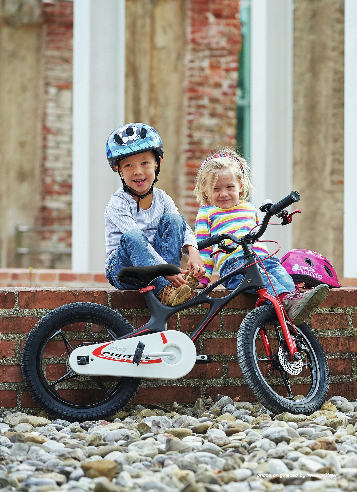 RoyalBaby: Space Shuttle RB-22 - 14" Bike (Purple) image