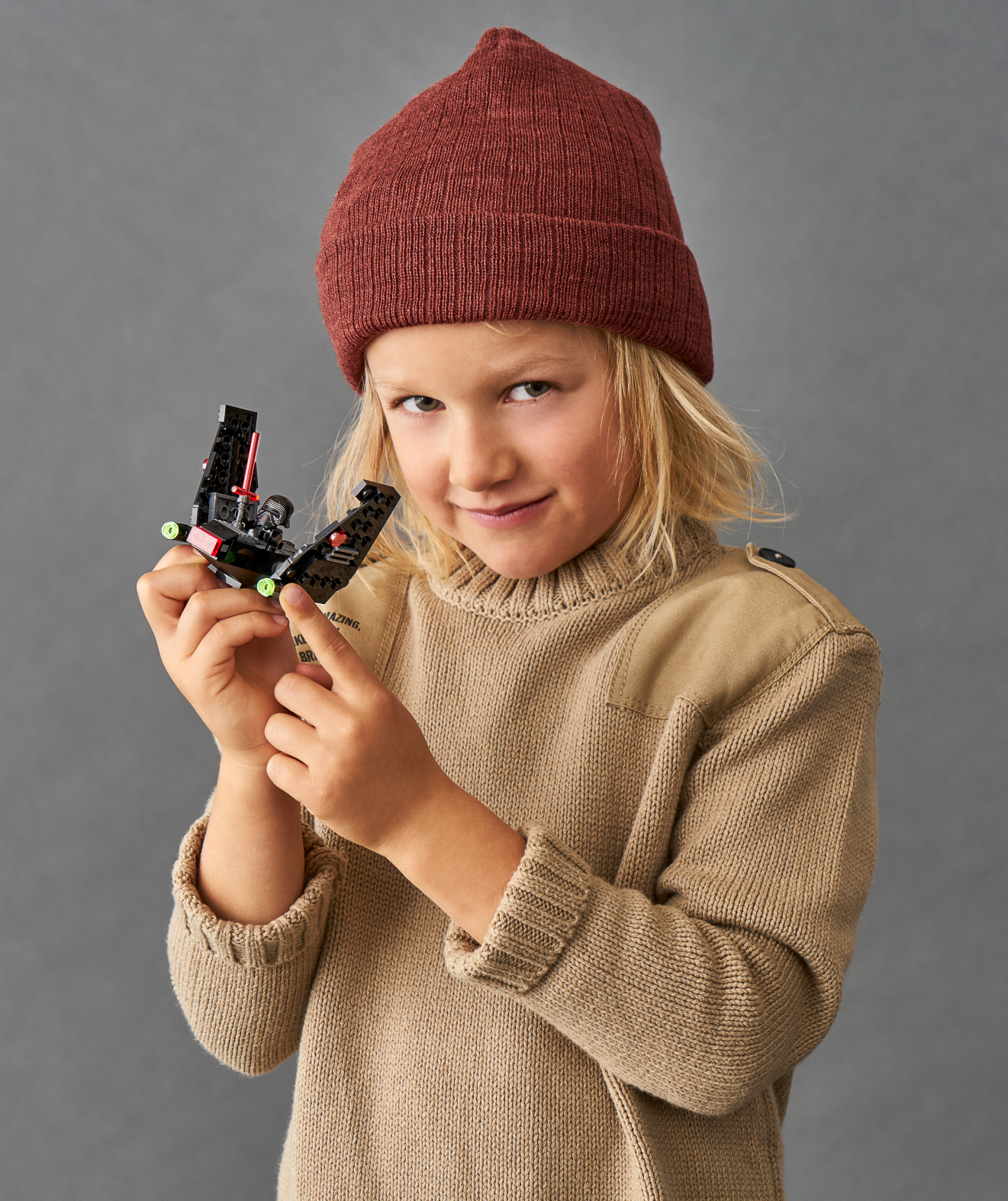 LEGO Star Wars: Kylo Ren's Shuttle - Microfighter (75264) image