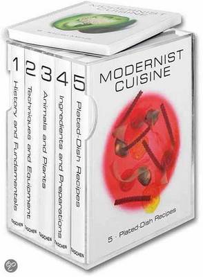 Modernist Cuisine: The Art and Science of Cooking on Hardback by Nathan Myhrvold