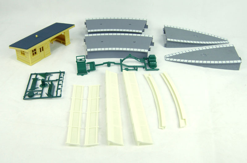 Hornby Accessories Pack 3 - Platform Set image