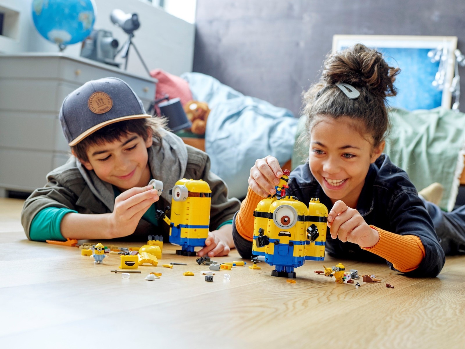 LEGO Minions: Brick-Built Minions & Their Lair - (75551)