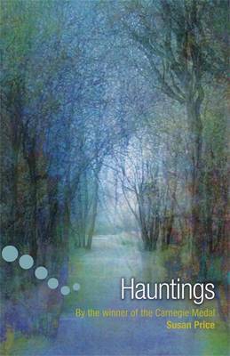 Hauntings: Level 4-5 by Sue Hackman image