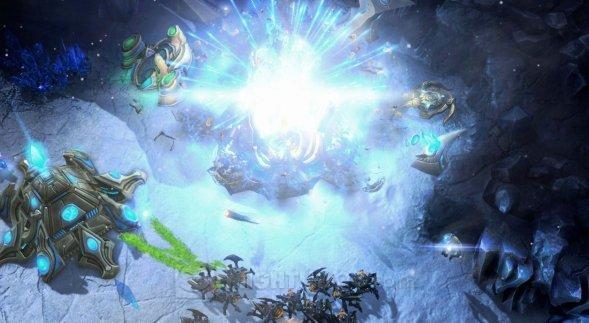 StarCraft II: Heart of the Swarm Collector's Edition on PC