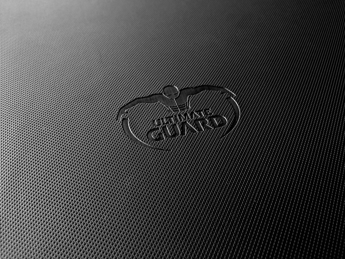 Ultimate Guard: 9-Pocket XenoSkin ZipFolio (Black) image