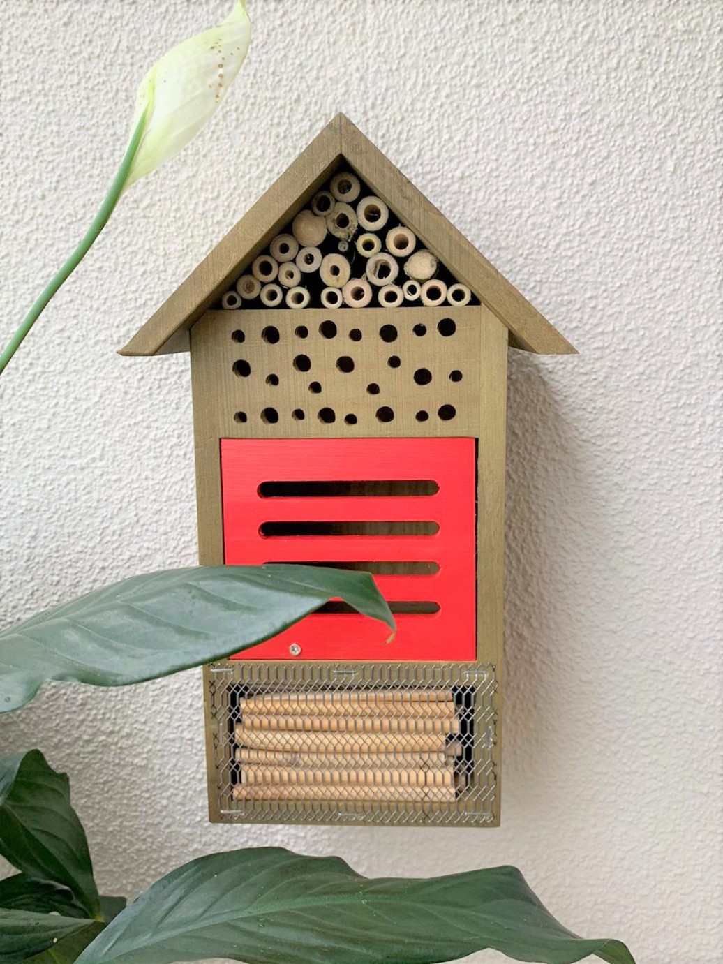 Chateau Le Bug - Insect Hotel image