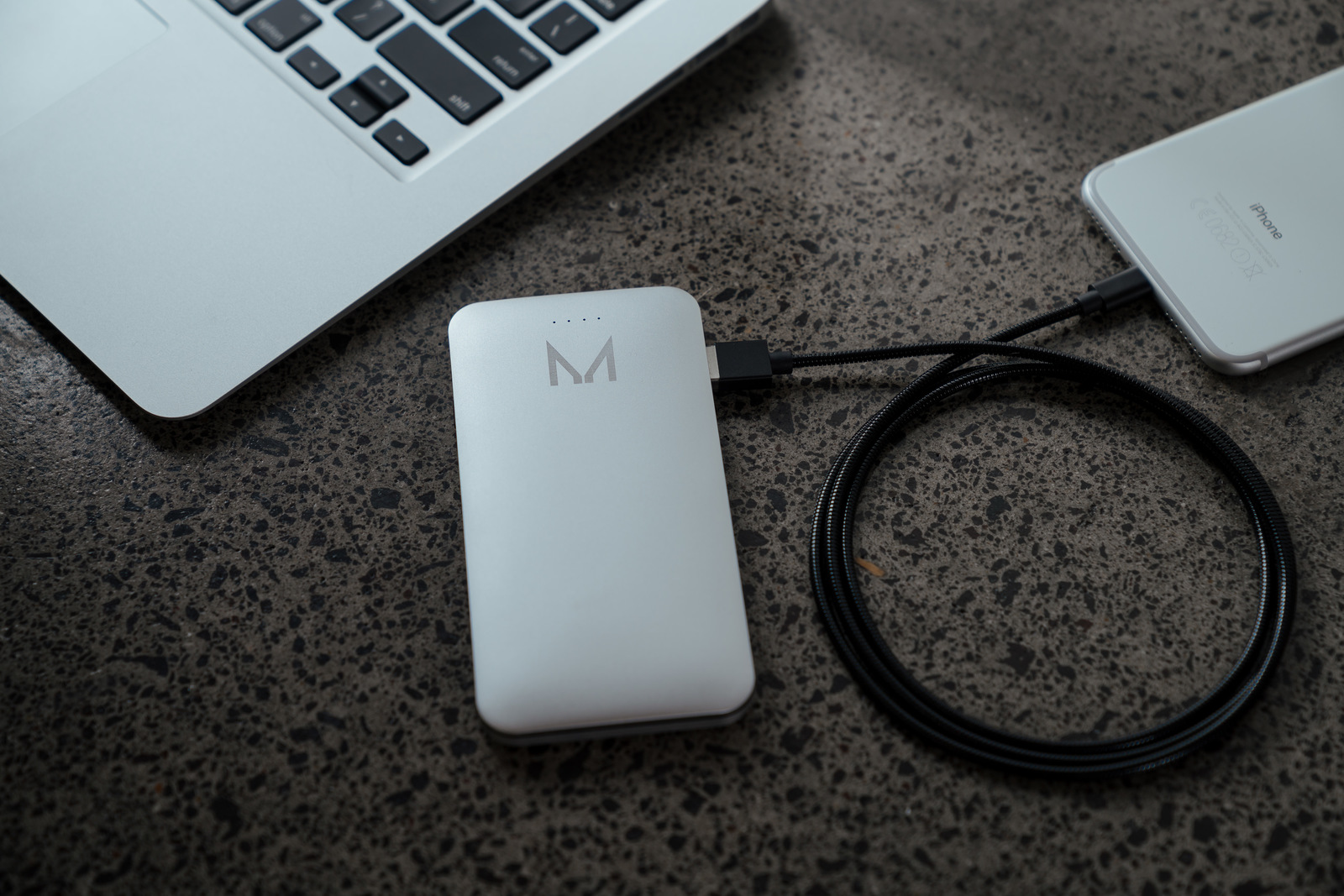 Moyork LUMO 5000 mAh Power Bank - Coin Silver image