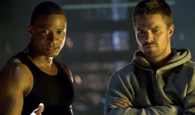 Arrow - The Complete First Season on Blu-ray image