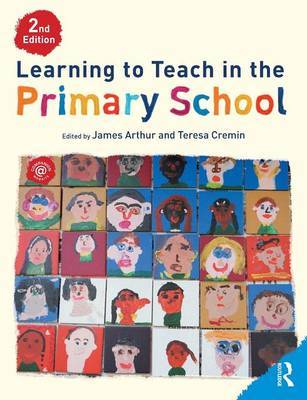 Learning to Teach in the Primary School on Paperback