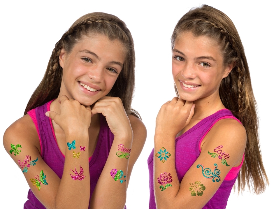 Alex: Sparkle Tattoo Parlor - Peace & Love