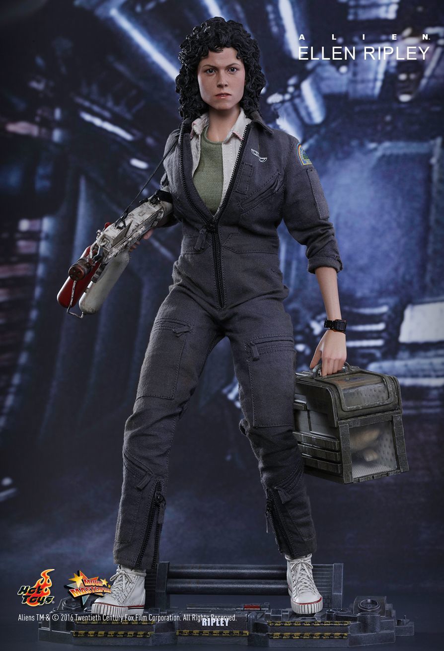 Ellen Ripley - 12" Articulated Figure image