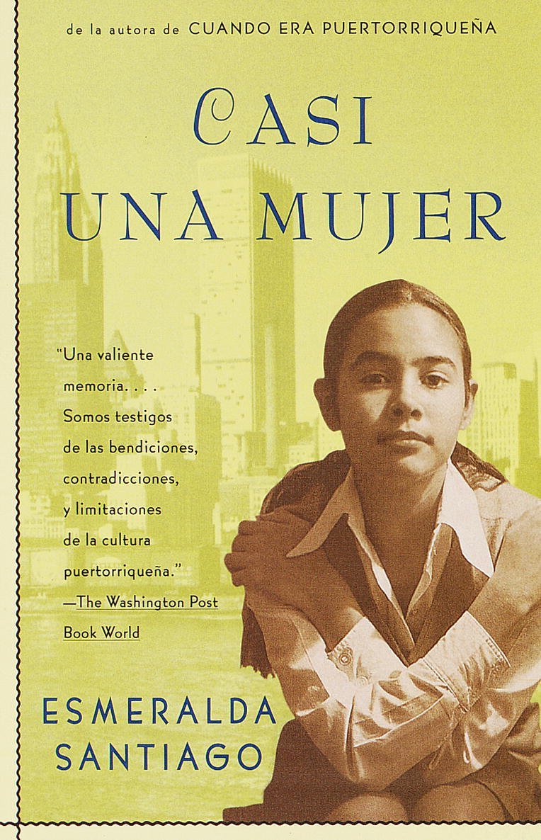 Casi Una Mujer on Paperback by Esmeralda Santiago