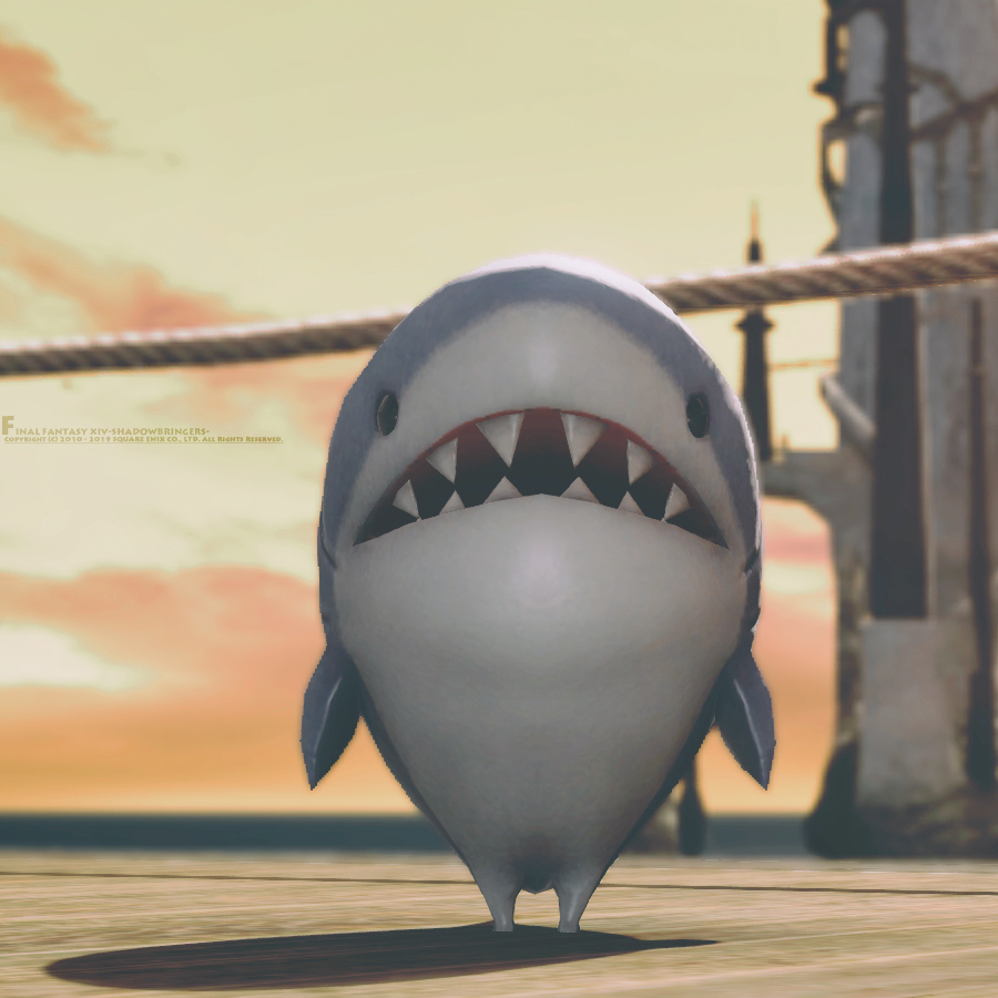 Final Fantasy XIV: Commander Shark - Replica Plush image