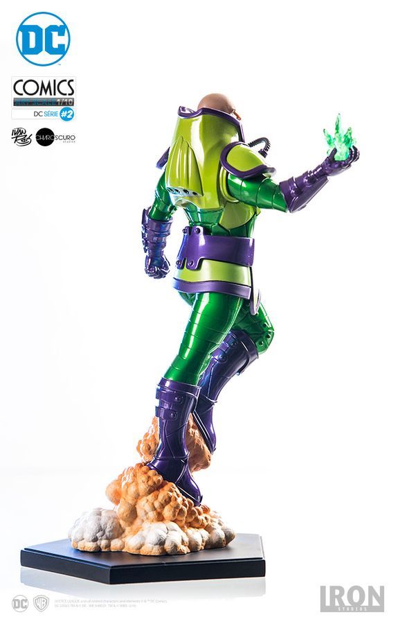DC Comics: Lex Luthor - 1:10 Scale Statue image