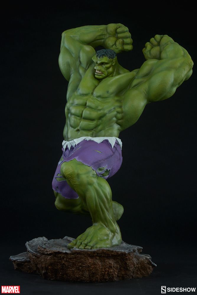 Marvel: Hulk - Avengers Assemble 24" Statue image