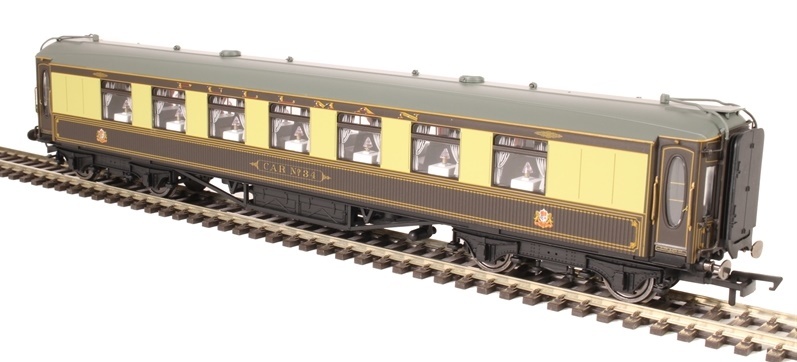 Hornby: Pullman Third Class Parlour Car 'Car No.34'