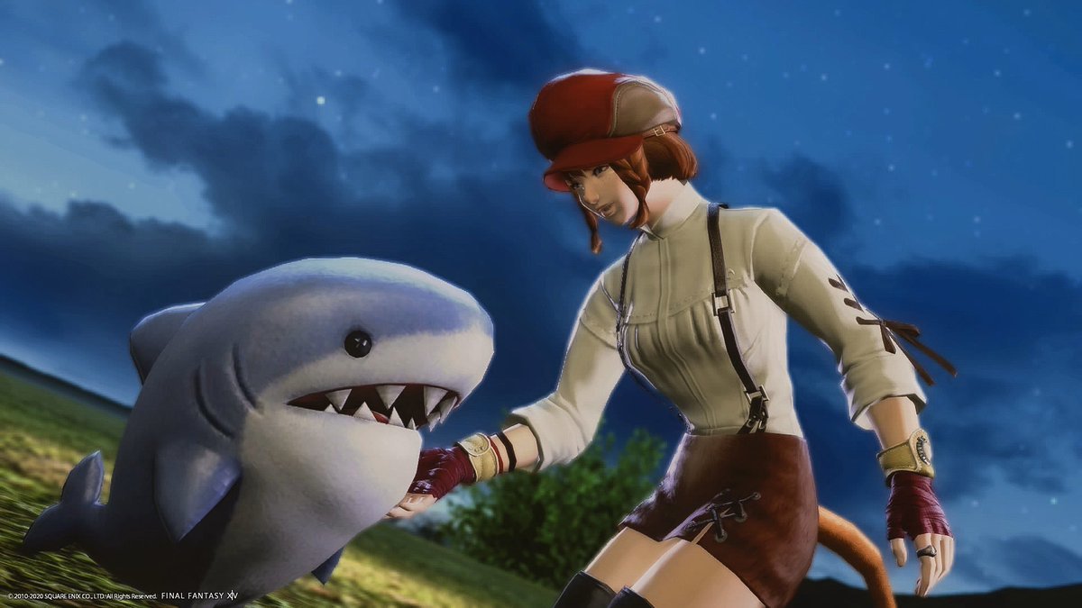 Final Fantasy XIV: Commander Shark - Replica Plush image