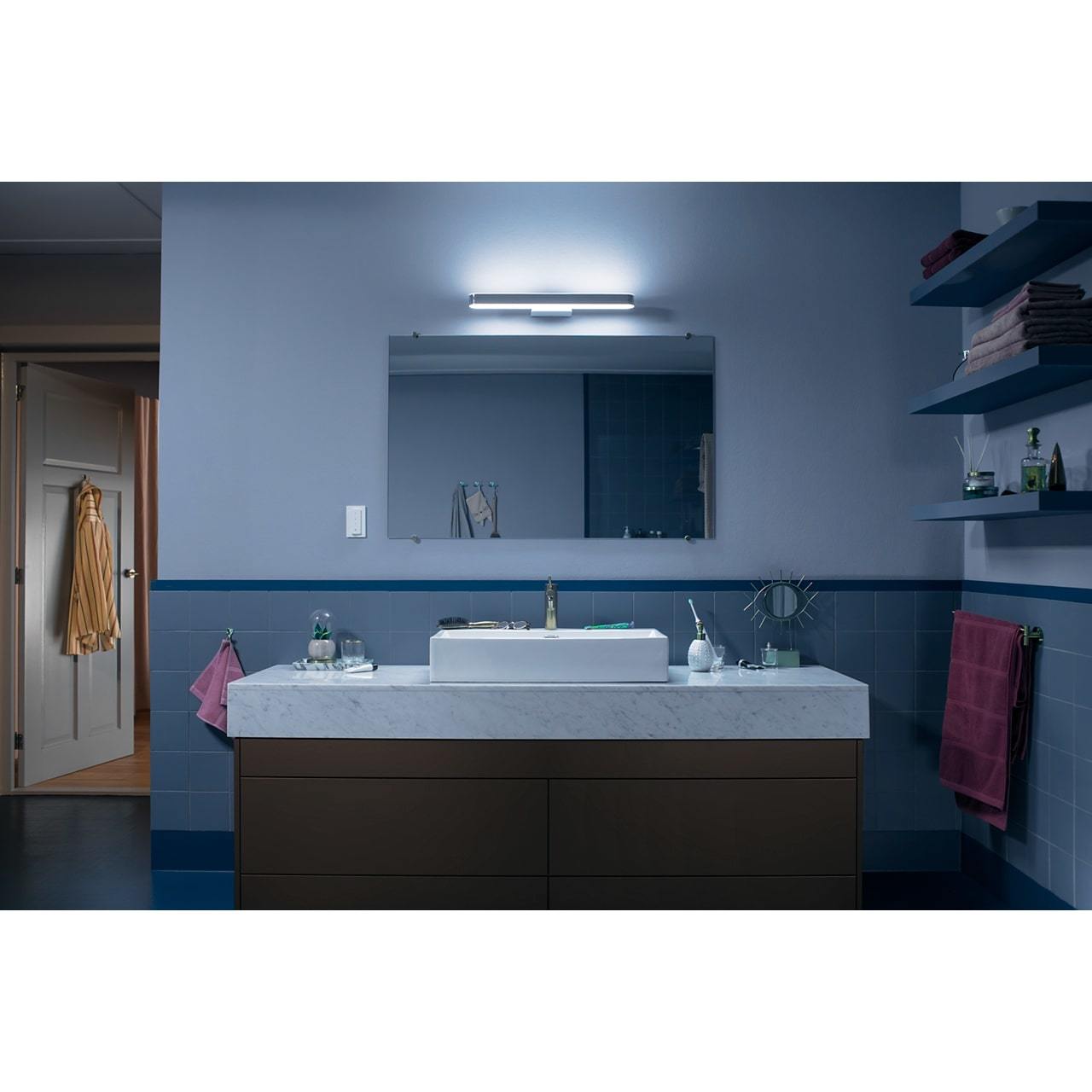 Philips Hue Bathroom Adore Mirror Light image