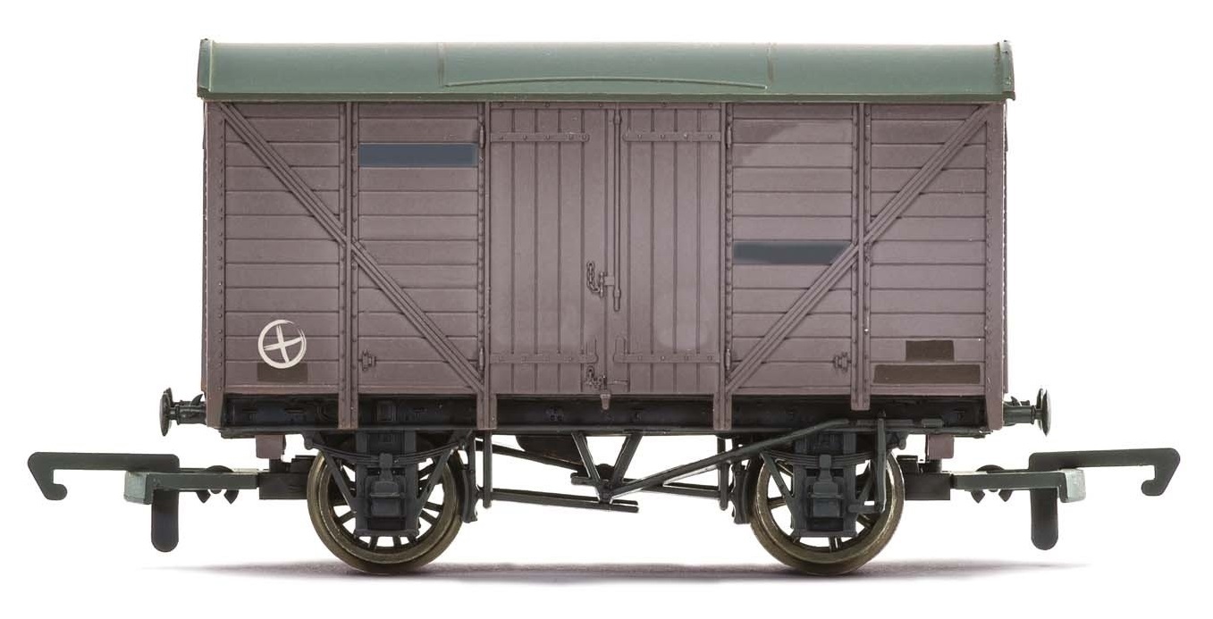 Wagon Fourgon à Ventilation Hornby Marron 10T W14574 - échelle OO, Neuf, Prêt à Rouler