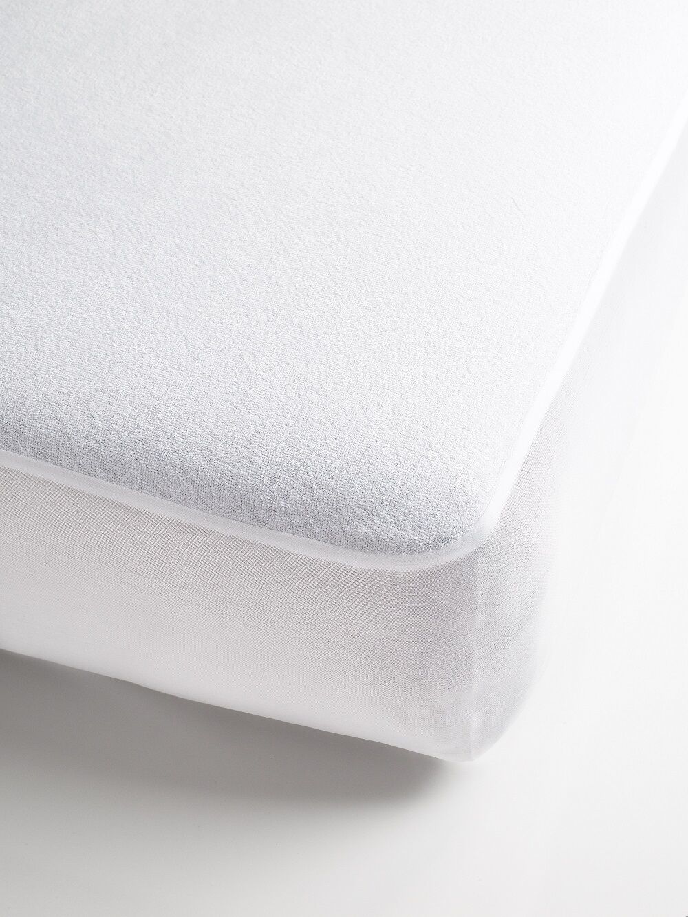 Brolly Sheets: Waterproof Towelling Mattress Protector - Queen image