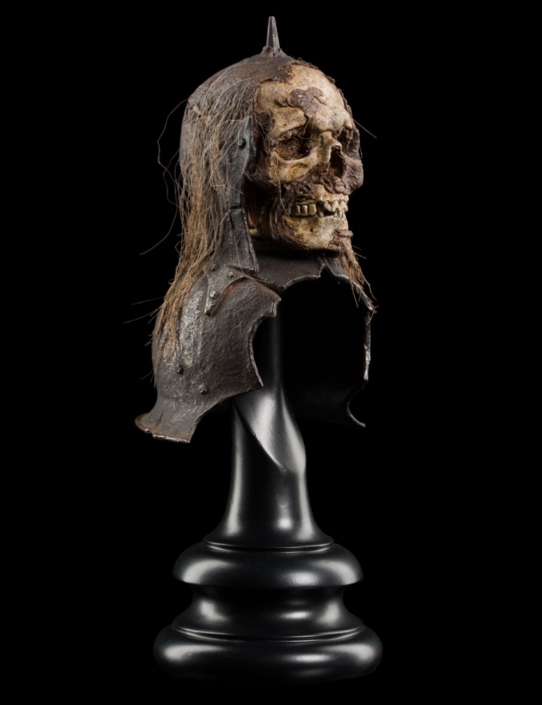 Lord of the Rings: Skull Trophy Helm of the Orc Lieutenant - by Weta image
