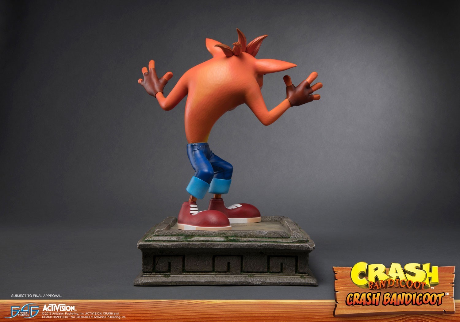 Crash Bandicoot - 16" Replica Statue