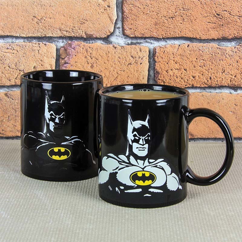 DC Comics Batman Heat Change Mug image