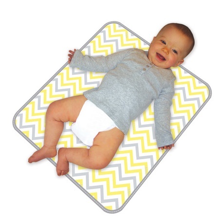 B.Box: The Essential Nappy Wallet - Mellow Lellow image