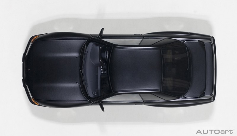 Autoart 1/18 Nissan Skyline Gt-r (R32) - Diecast Model image