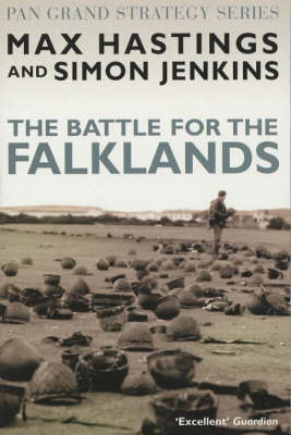 The Battle for the Falklands on Paperback by Sir Max Hastings