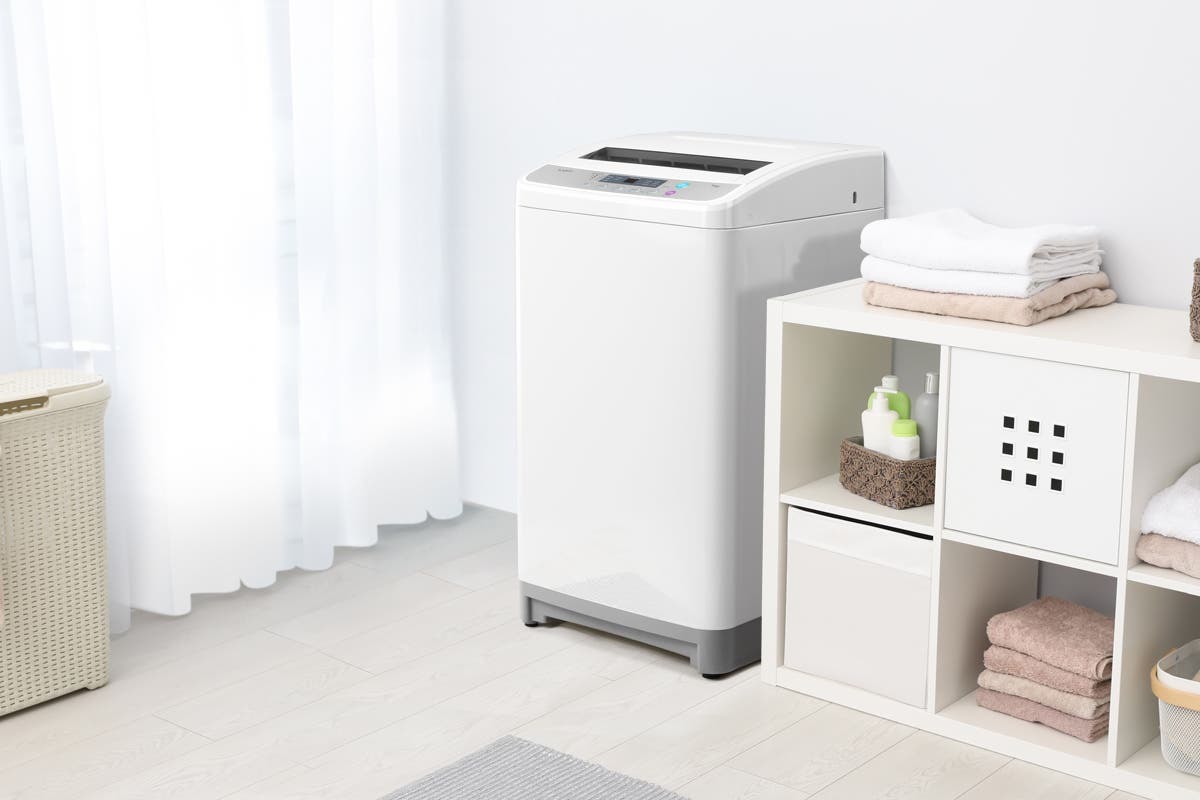 Buy Kogan 7kg Top Load Washing Machine at Mighty Ape NZ