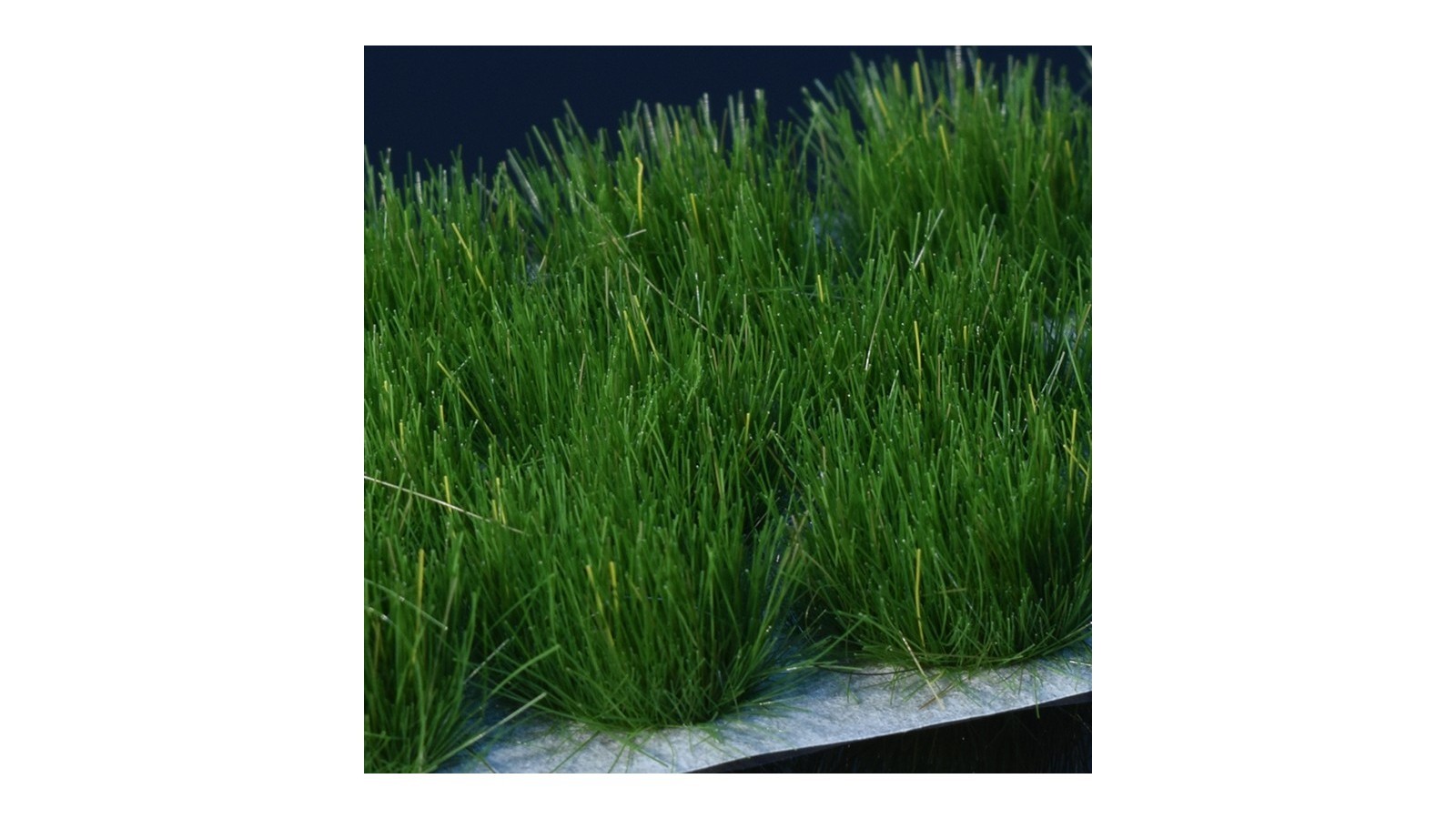 Gamer's Grass Strong Green XL tufts