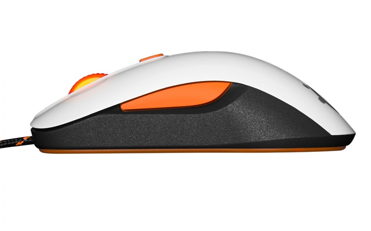 SteelSeries Kana V2 Gaming Mouse White Buy Now at Mighty Ape NZ