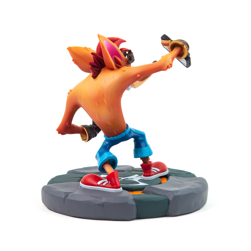 Crash Bandicoot 4: Crash (Selfie) - 7" Statue image