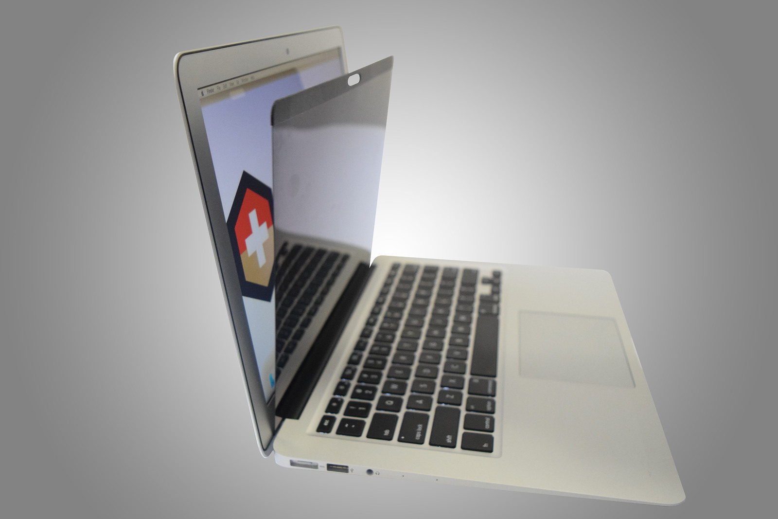 Stark Privacy Screen designed for 13” MacBook Pro 2017 with/without Touch Bar at