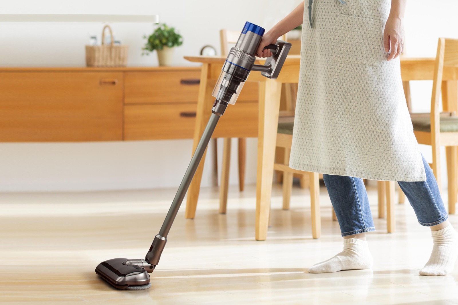 Buy Kogan M11 Pro Cordless 25.9V Mop and UV Stick Vacuum Cleaner at