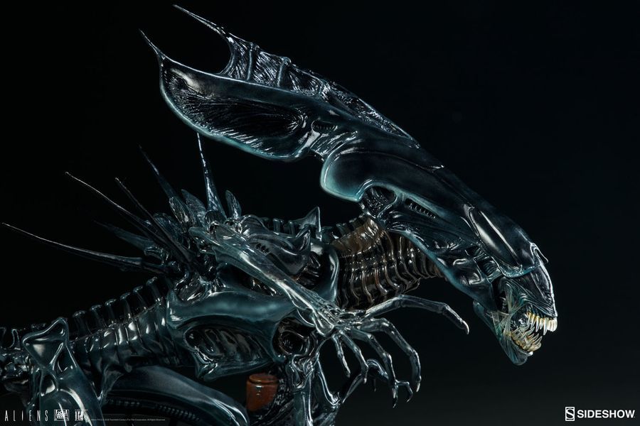 Aliens: Xenomorph Queen - 19" Maquette Statue image