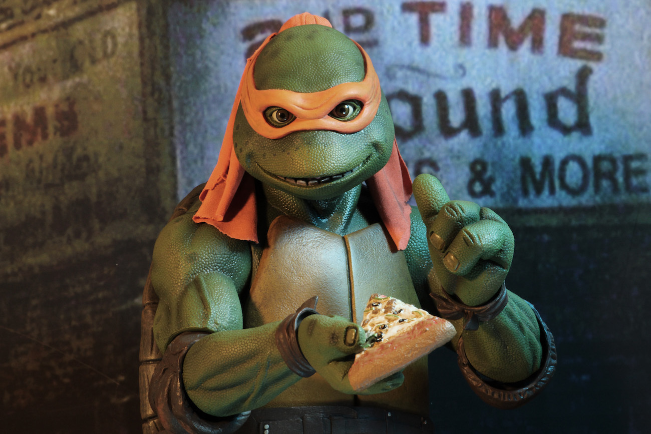 Teenage Mutant Ninja Turtles: Michelangelo (1990 Movie) - 1:4 Scale Action Figure image