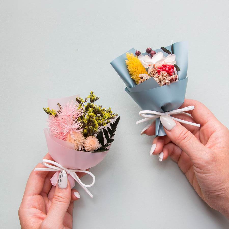 Short Story: Floral Bouquet Box - Pink image