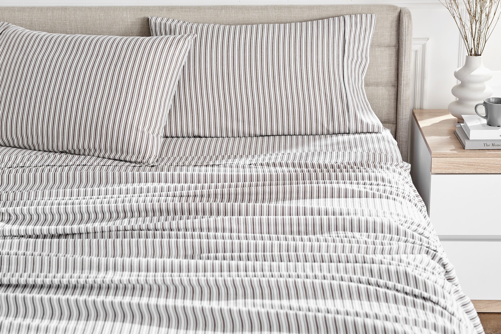 Ovela Stripes 150GSM Flannelette Bed Sheet Set (Single, Dark Oak) at