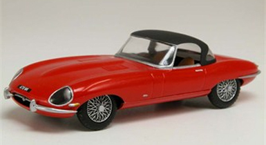 Airfix E Type Jaguar Starter Set 1/32 Model Kit image