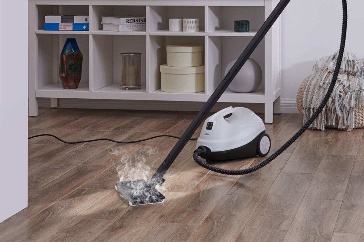 Buy Kogan 2000W Steam Cleaner at Mighty Ape NZ